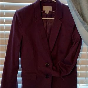 Fitted suit jacket